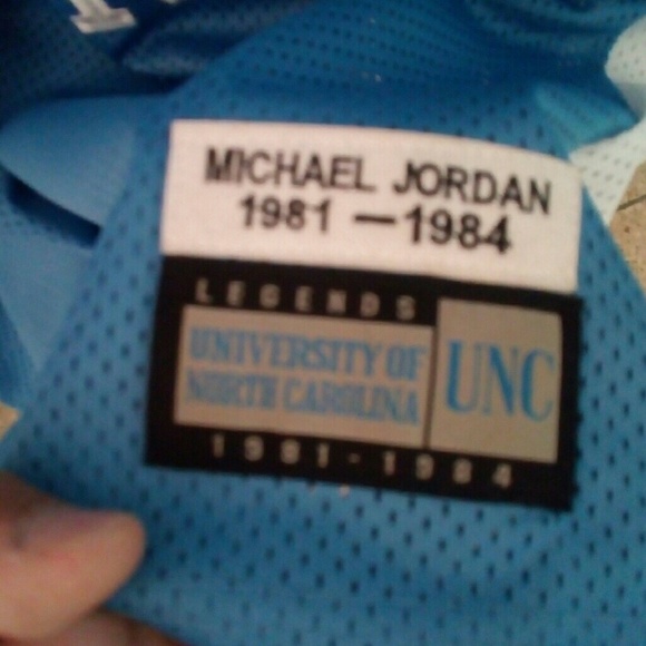Michael Jordan College Jersey - Picture 2 of 2